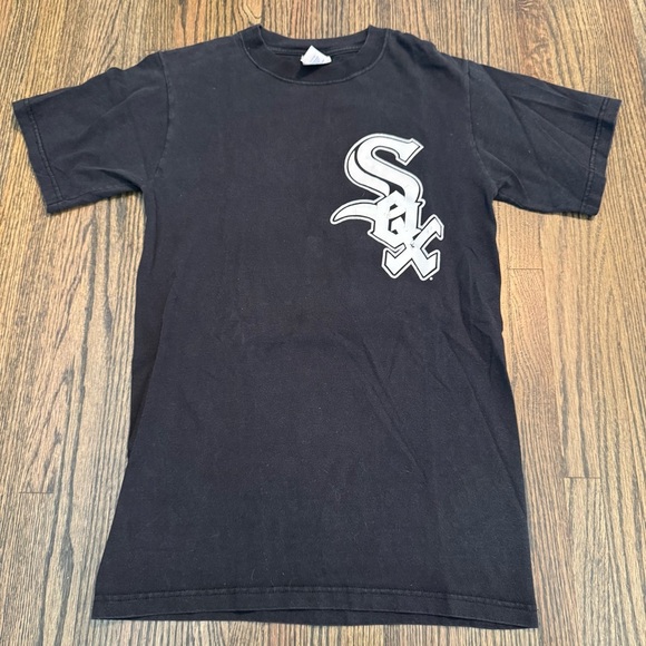 Chicago White Sox MLB Majestic Konerko black T-shirt size small - Picture 1 of 6